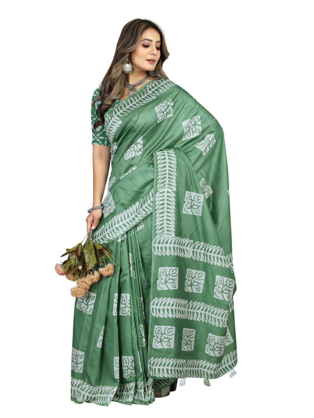 TRADITIONAL HAND WAX BATIK SAREE - Image 3