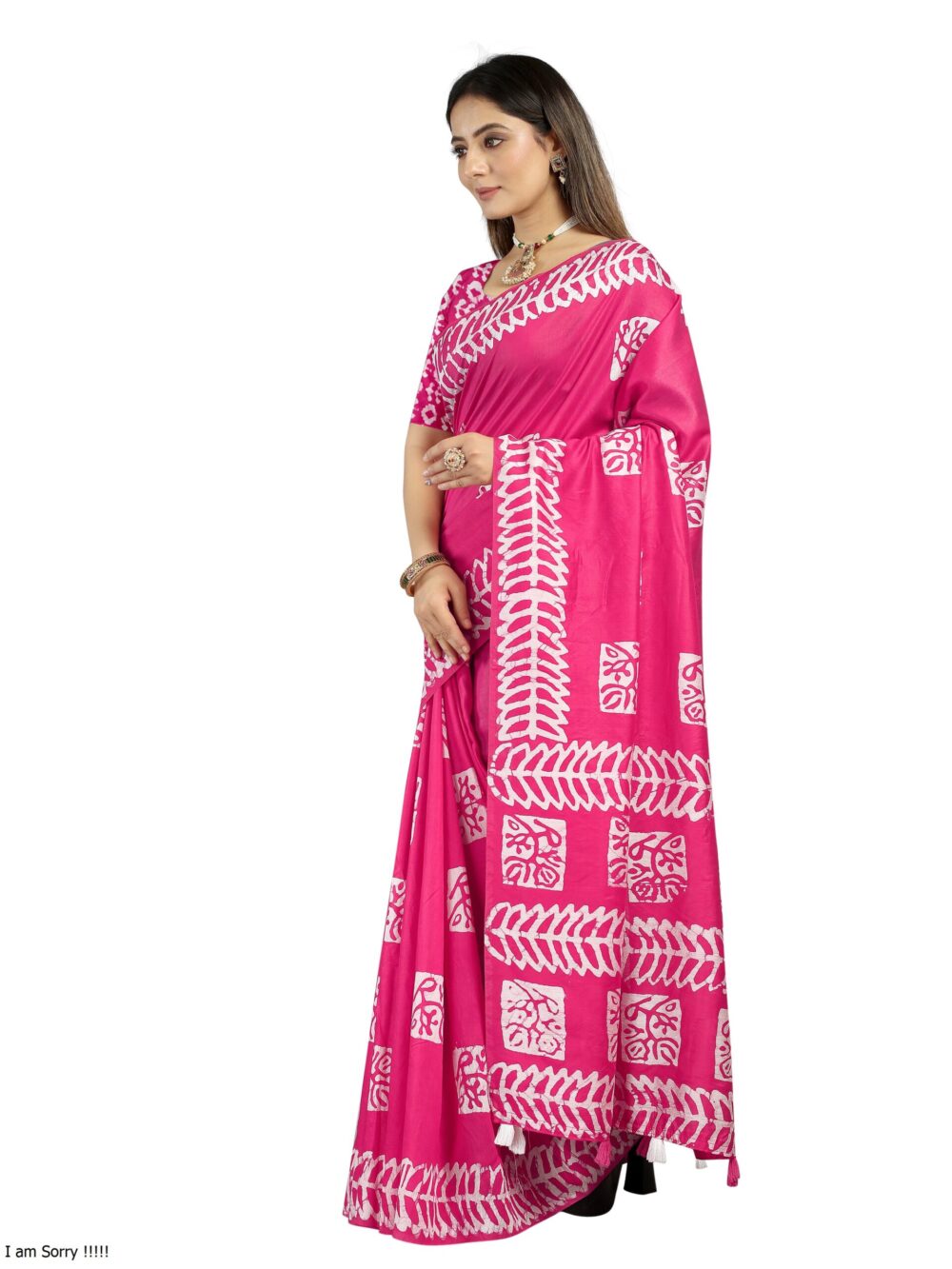 TRADITIONAL HAND WAX BATIK SAREE - Image 2