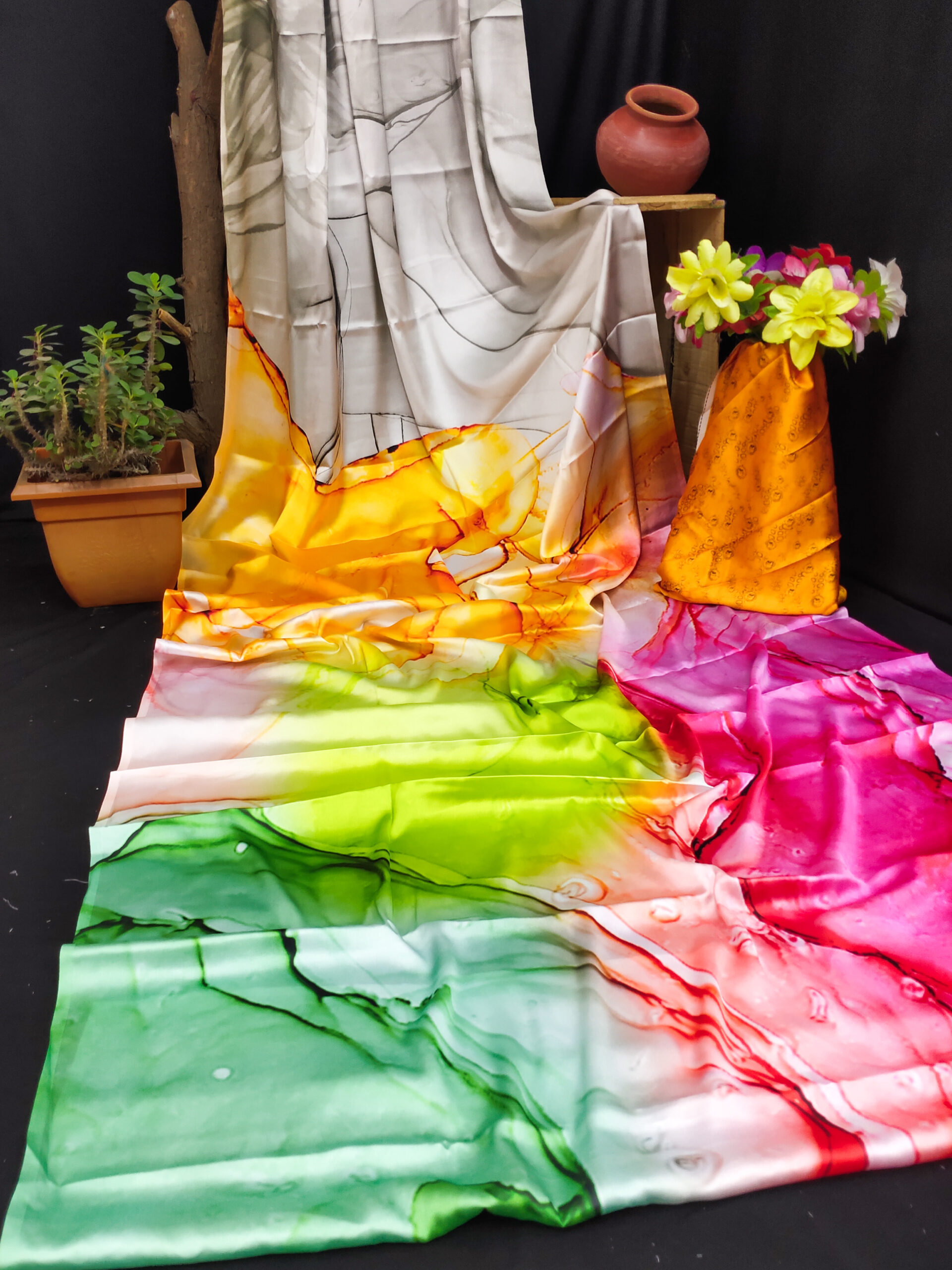 MULTI-COLOR CRAPE SAREE - Image 6