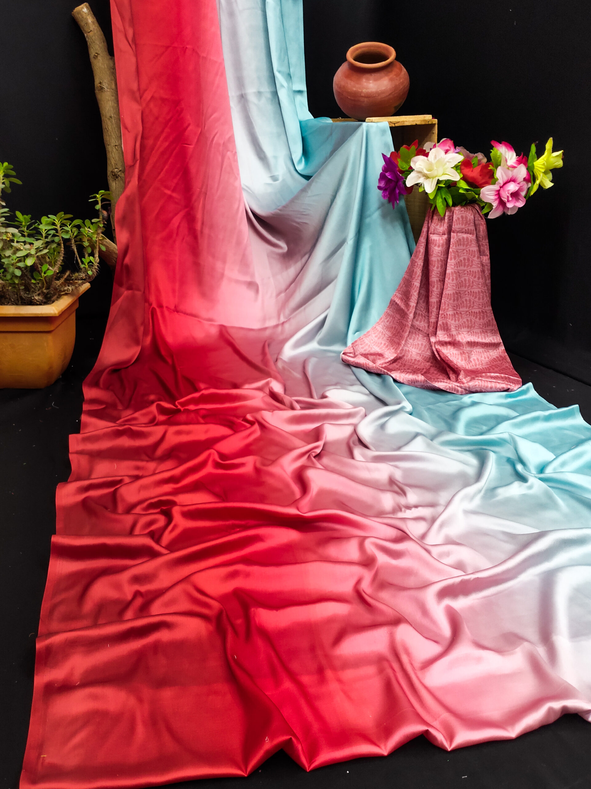 RED & BLUE ELEGANCE - Image 6